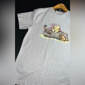 Disney’s  Winnie The Pooh and Pals T-Shirt for Adults Size Medium NWOT